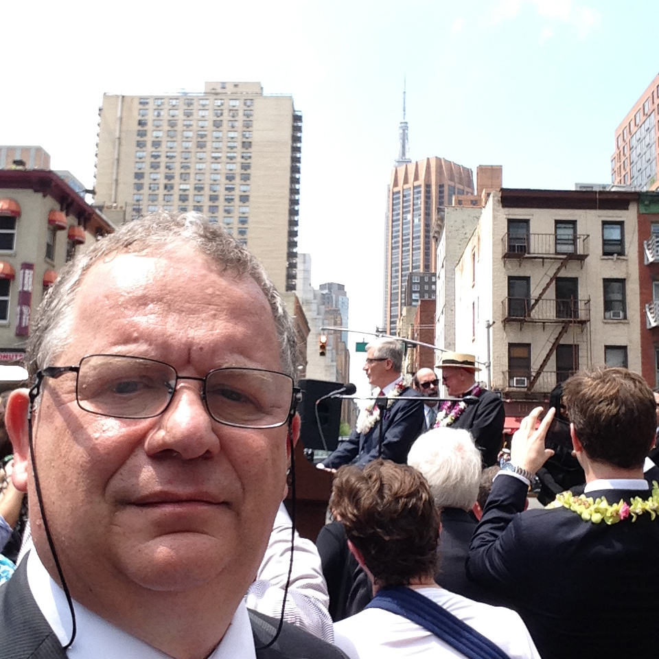 At the inauguration of Father Damian Way in New York (2th Avenue / 33th Street) by Mr. Bourgeois and Mgr. Dolan on 11 May